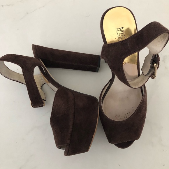 MICHAEL KORS suede platform sandal - Picture 5 of 5
